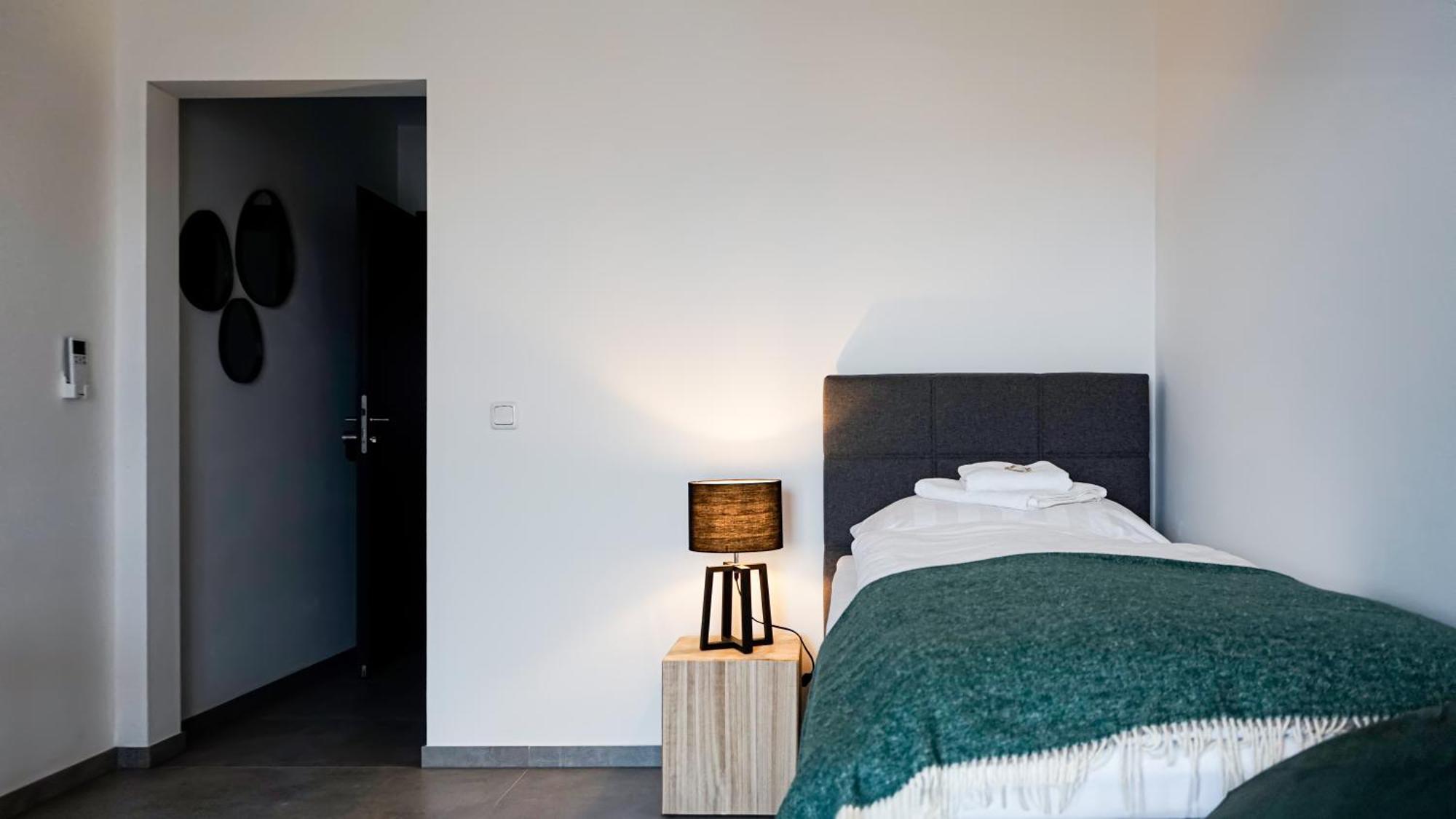 Si-View Einzelzimmer Mit Balkon Zimmer 4 - Hotel 锡根 外观 照片